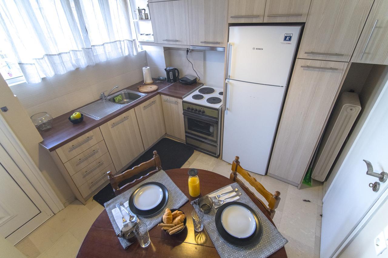 Stunning Central Apartment Атина Екстериор снимка