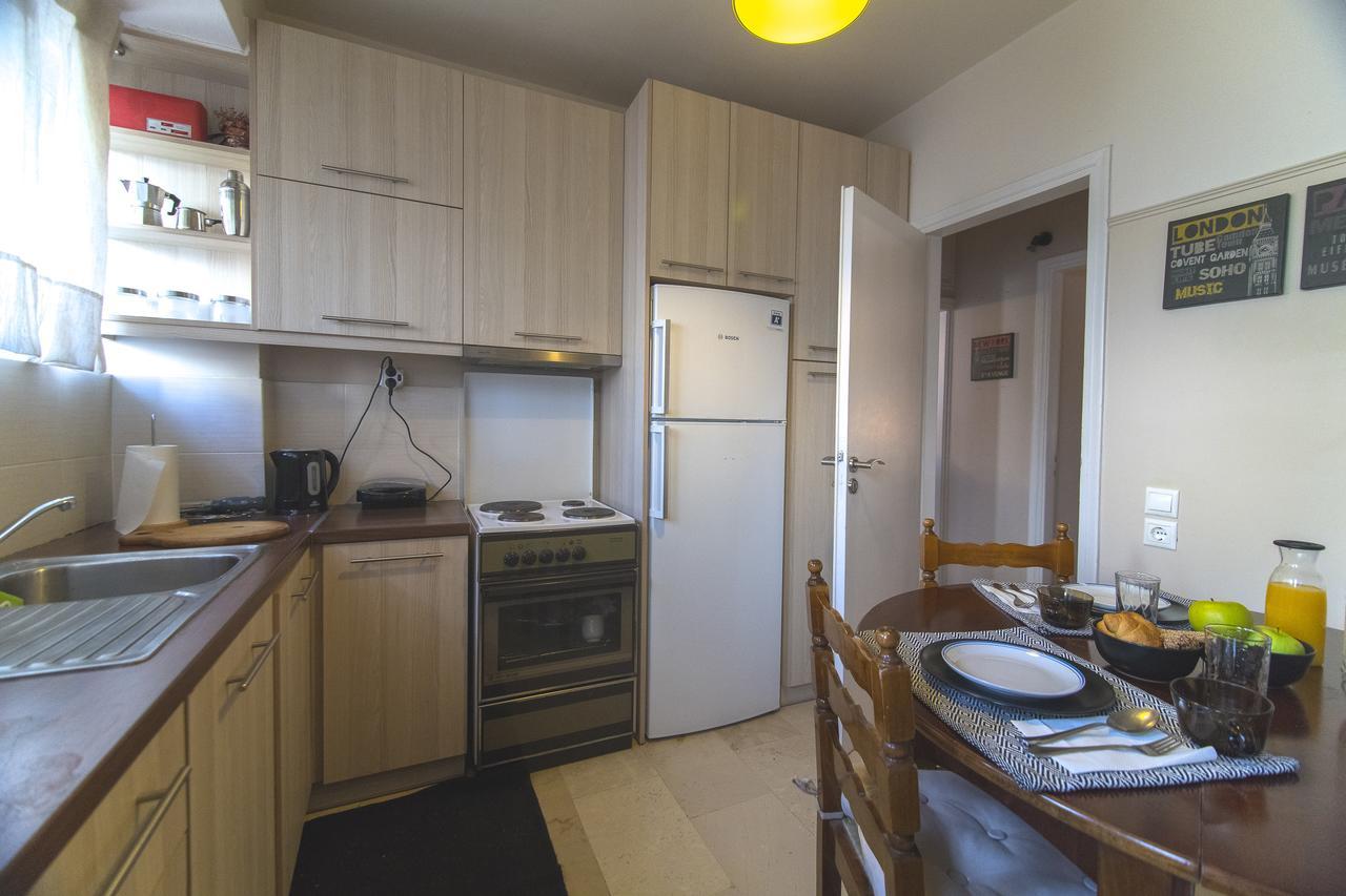 Stunning Central Apartment Атина Екстериор снимка
